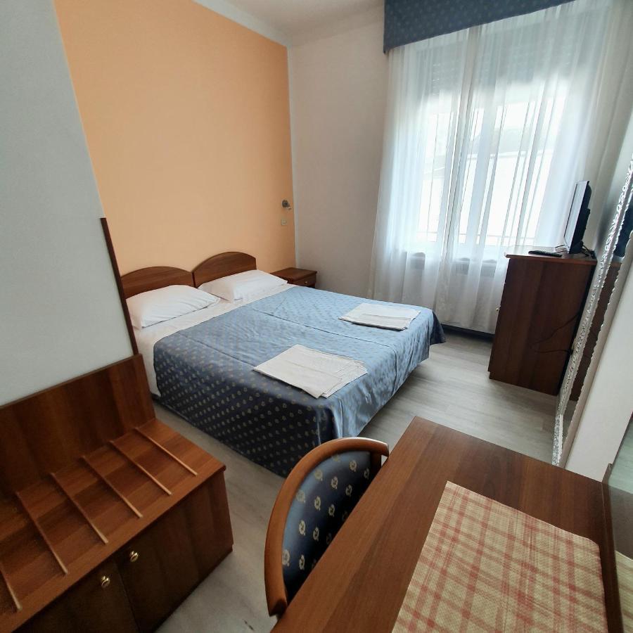 Hotel Perla Massa Lombarda 외부 사진