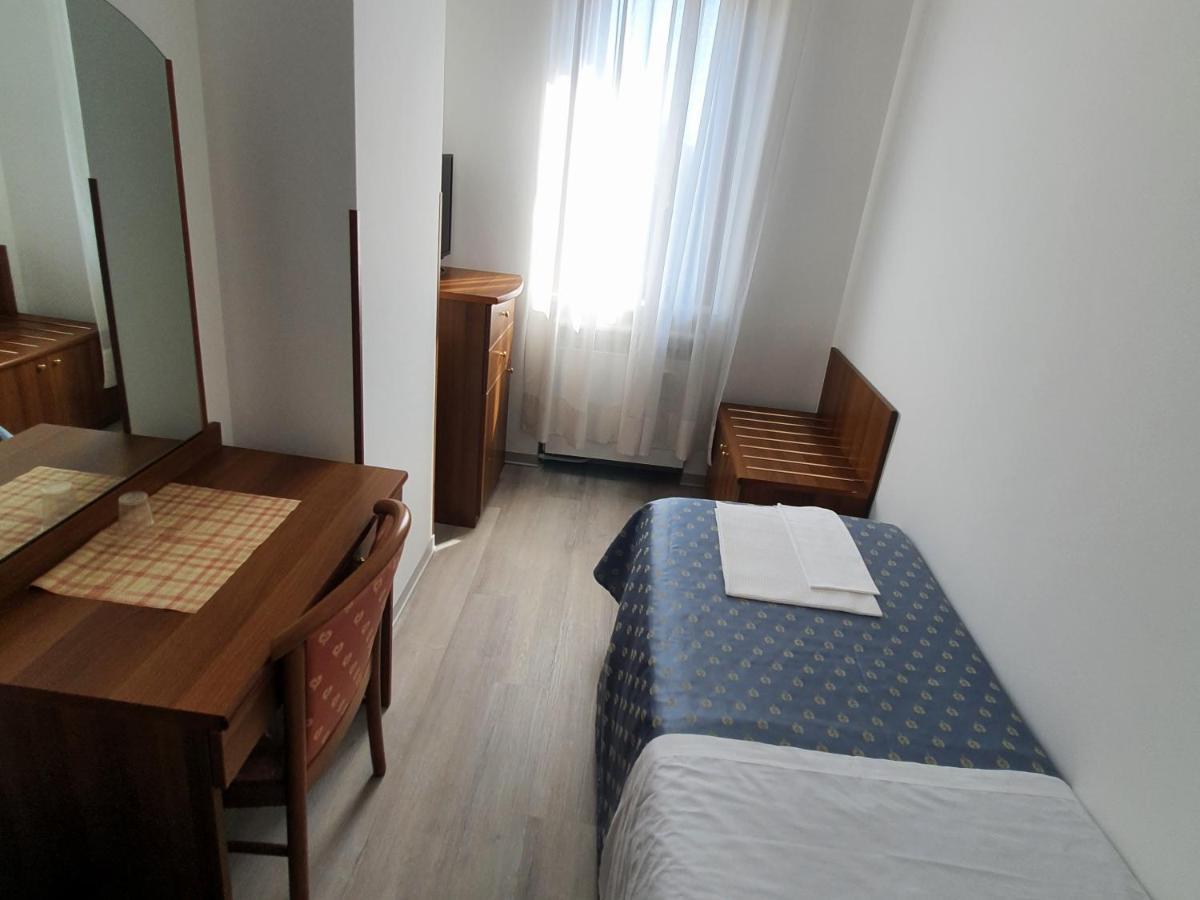 Hotel Perla Massa Lombarda 외부 사진