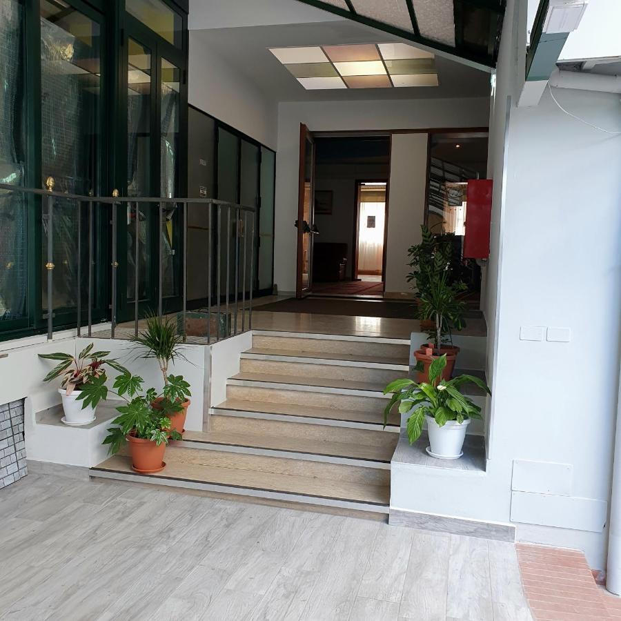 Hotel Perla Massa Lombarda 외부 사진