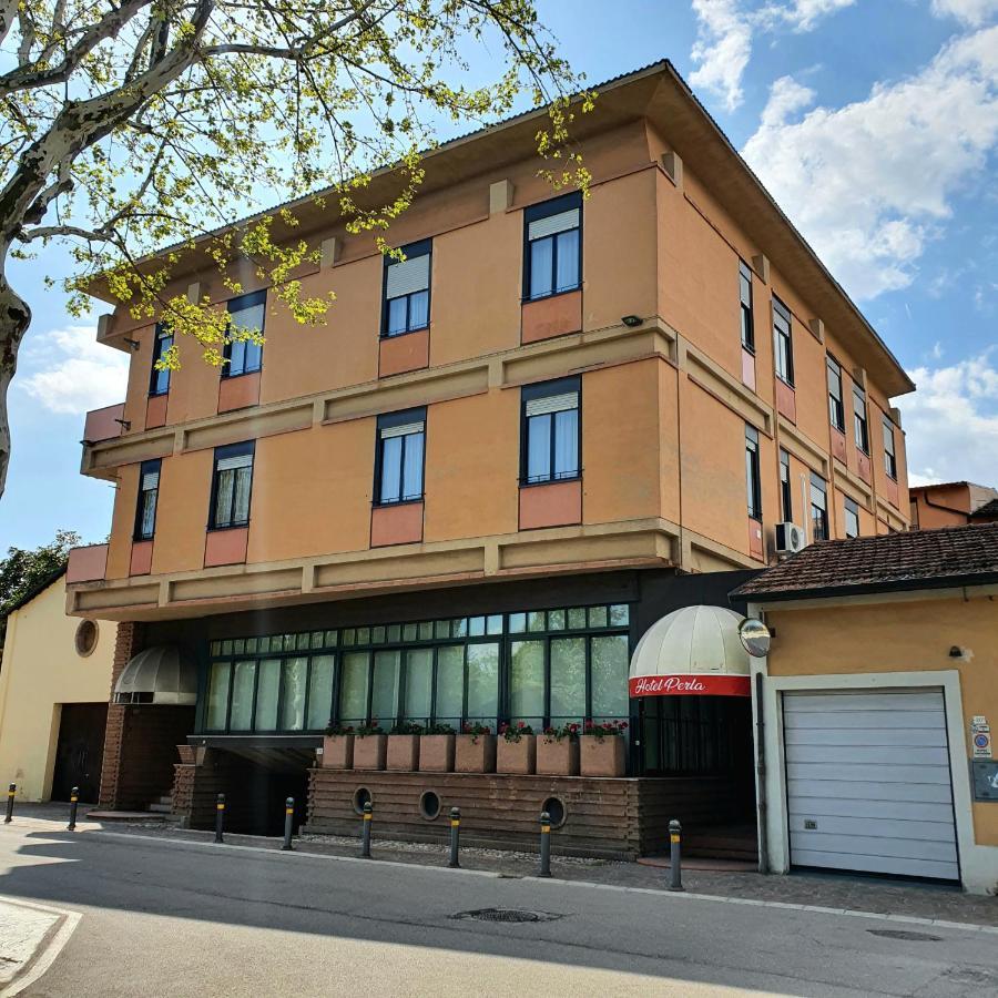 Hotel Perla Massa Lombarda 외부 사진