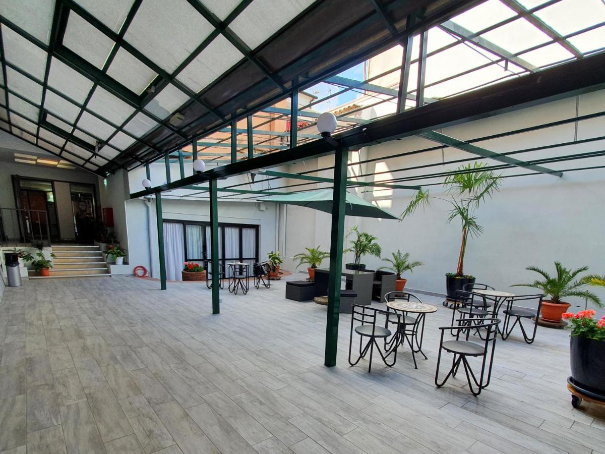 Hotel Perla Massa Lombarda 외부 사진