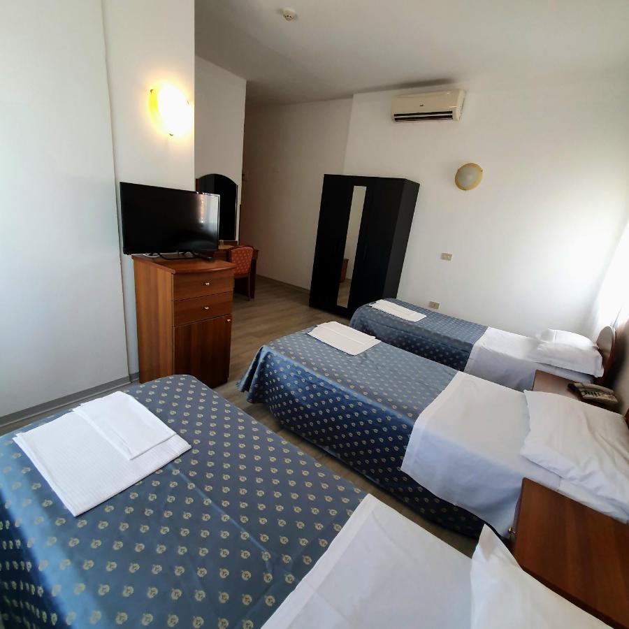 Hotel Perla Massa Lombarda 외부 사진