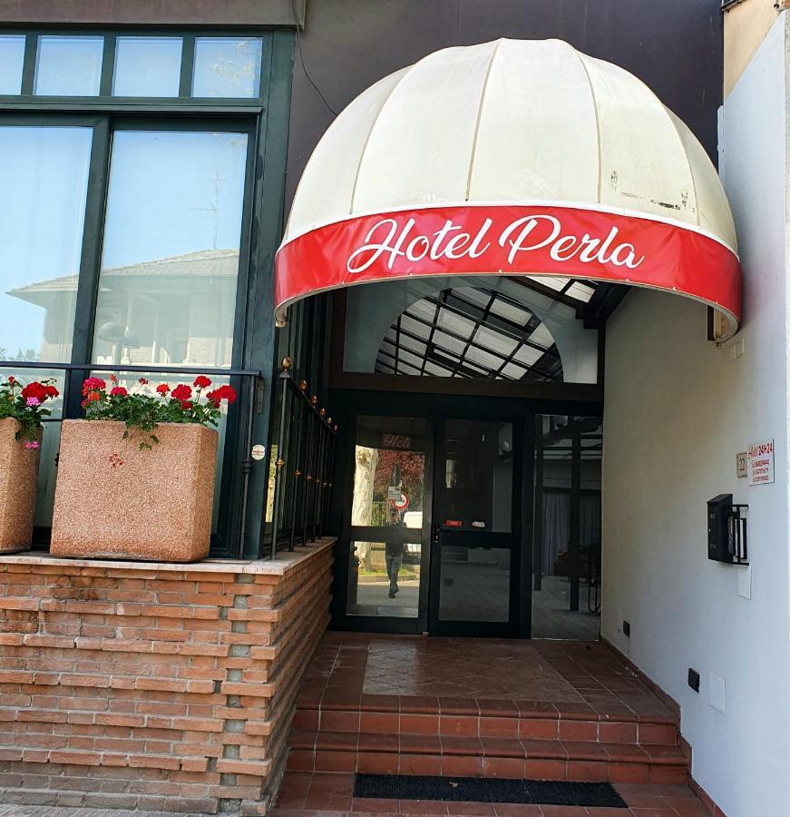 Hotel Perla Massa Lombarda 외부 사진