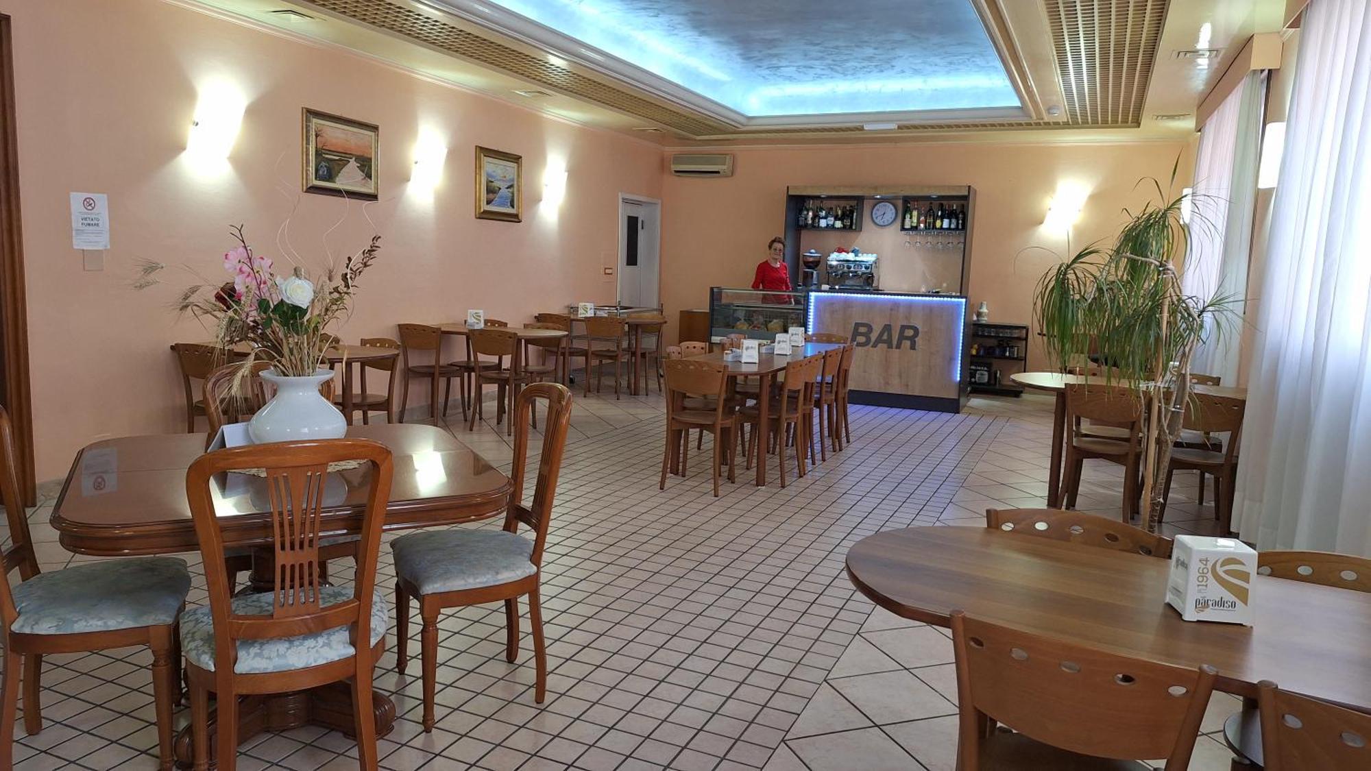 Hotel Perla Massa Lombarda 외부 사진